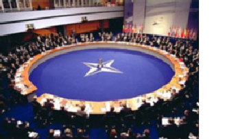 Расширение НАТО должно продолжаться picture