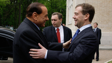 Берлускони Медведев