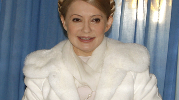 Юлия Тимошенко на первом этапе выборов в президенты Украины