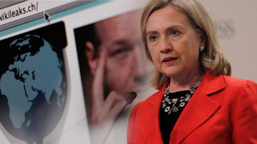 Хиллари Клинтон справедливо назвала публикацию WikiLeaks сотен тысяч секретных документов «атакой»