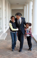 Президент США Барак Обама с дочерьми Сашей и Малией