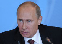 Президент РФ Владимир Путин. Архив Президент РФ Владимир Путин во время встречи с преподавателями и студентами ДВФУ