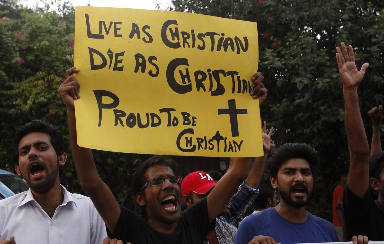 Протест христиан в Пакистане после теракта в Пешаваре
