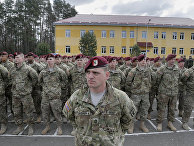 Американские военные на церемонии открытия учений Fearless Guardian - 2015 на Яворивском полигоне Американские военные на церемонии открытия учений Fearless Guardian - 2015 на Яворивском полигоне