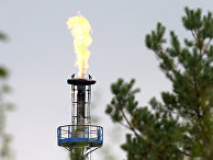 Нефтеперерабатывающий завод и нефтепровод "Дружба" Нефтеперерабатывающий завод и нефтепровод "Дружба"