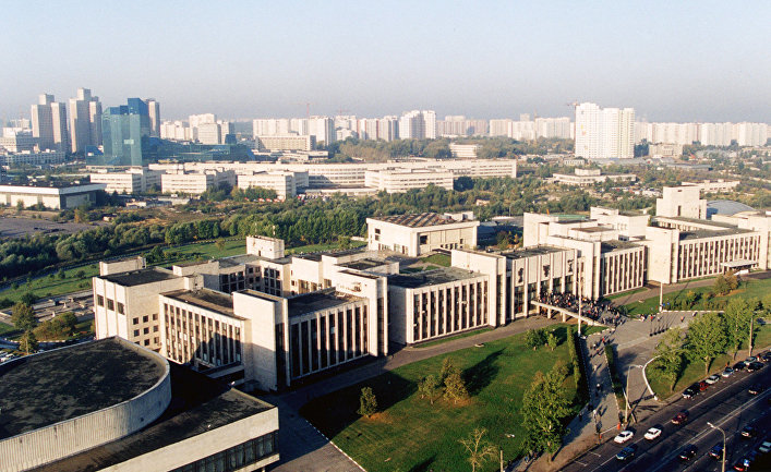 Здание МГИМО в Москве