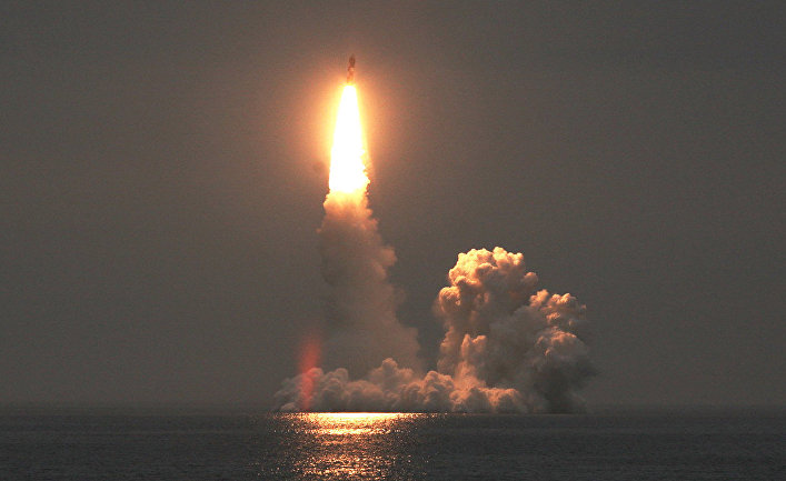 Испытания межконтинентальной баллистической ракеты «Булава»