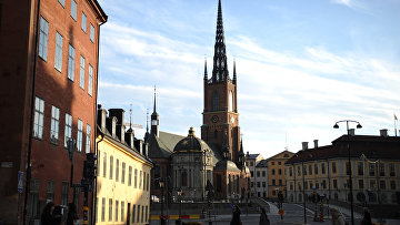 Вид на Риддархольмскую церковь в Стокгольме