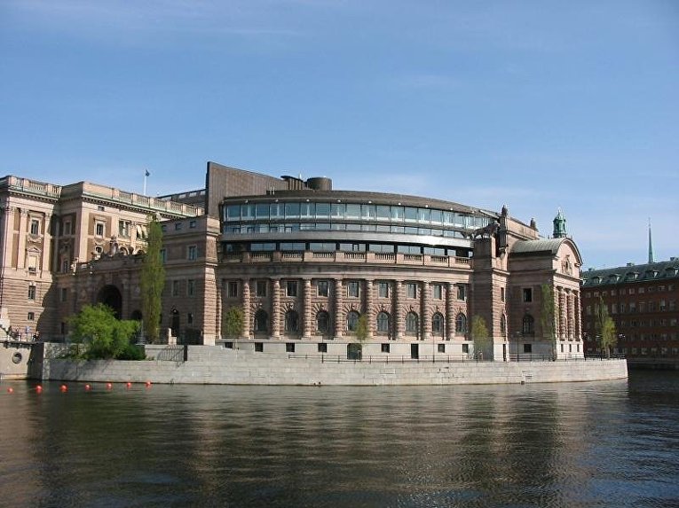 Здание риксдага в Стокгольме