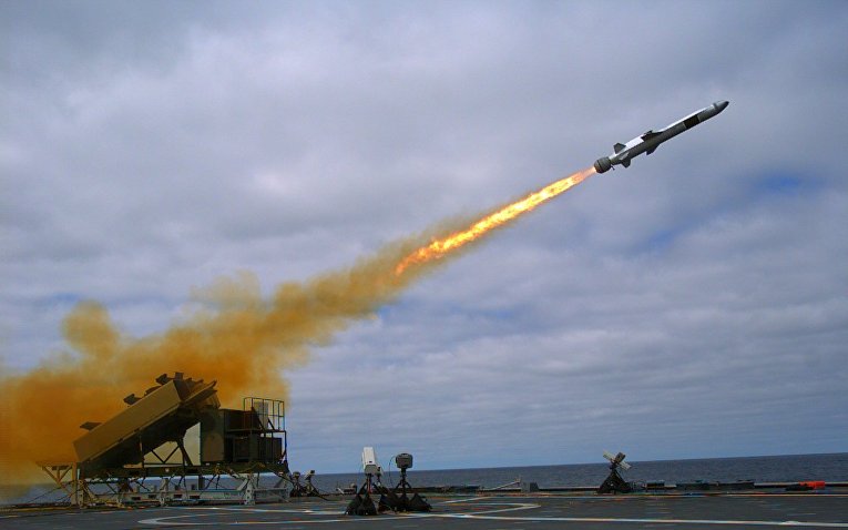 Запуск ракеты NSM с корабля USS Coronado