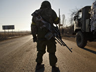 Украинский солдат рядом с Артемовском Украинский солдат рядом с Артемовском