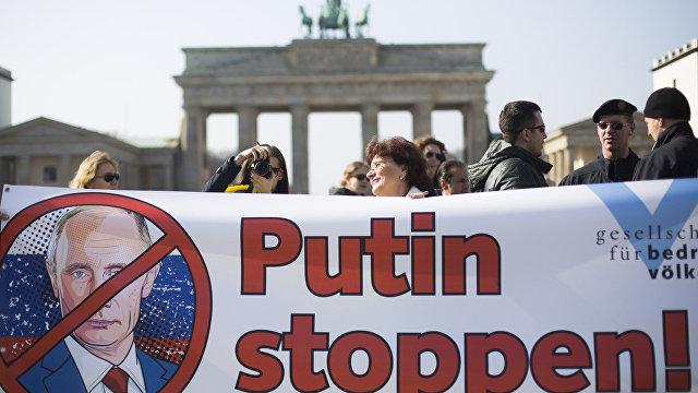 Немцы о призыве бойкотировать Россию: наши деды завещали не соваться к русским