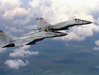 Сверхзвуковой истребитель МиГ-29 в воздухе