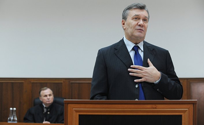 Бывший президент Украины Виктор Янукович дает показания по видеосвязи в Ростовском областном суде