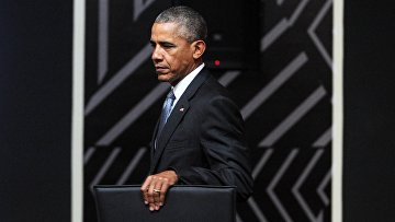 Президент США Барак Обама на первом рабочем заседании лидеров экономик саммита АТЭС в Лиме