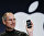 Стив Джобс представляет первый iPhone
