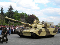 Украинский танк Т-84 «Оплот»
