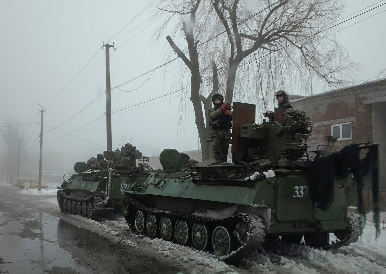 Бронетехника ВСУ в Авдеевке, Украина. 4 февраля 2017
