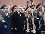 Церемония возложения венка к Могиле неизвестного солдата в День защитника Отечества Церемония возложения венка к Могиле неизвестного солдата в День защитника Отечества