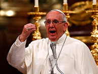 Папа Римский Франциск выступает с речью в Риме