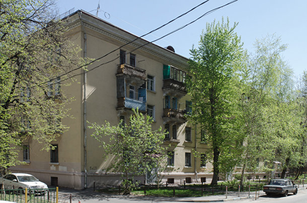 Четырехэтажное здание на улице Госпитальный вал, Москва