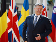Президент Украины Петр Порошенко во время встречи с председателем Европейского совета Дональдом Туском в Брюсселе. 22 июня 2017