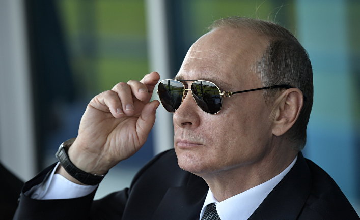 Владимир Путин на салоне МАКС-2017. 18 июля 2017