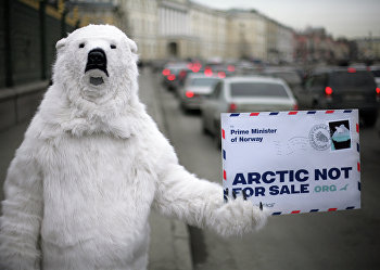 Акция Greenpeace в Санкт-Петербурге Акция Greenpeace в Санкт-Петербурге