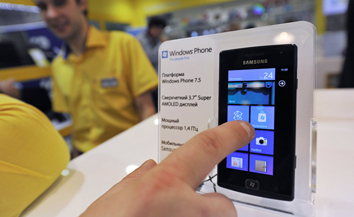 Смартфон Samsung на базе Windows Phone 7 - модели Samsung Omnia W