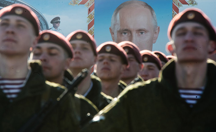 Тренировка военнослужащих дивизии им. Дзержинского к Параду Победы