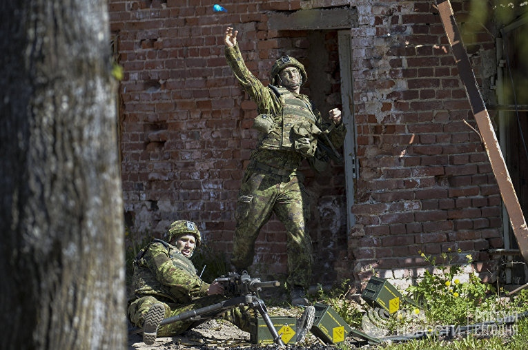 Силы обороны Эстонии во время военных учений "Весенний шторм"