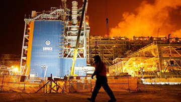 Хранилище сжиженного природного газа в порту Сабетта, расположенном на побережье Карского моря