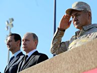 Владимир Путин, Башар Асад и Сергей Шойгу на авиабазе Хмеймим в Сирии Владимир Путин, Башар Асад и Сергей Шойгу на авиабазе Хмеймим в Сирии
