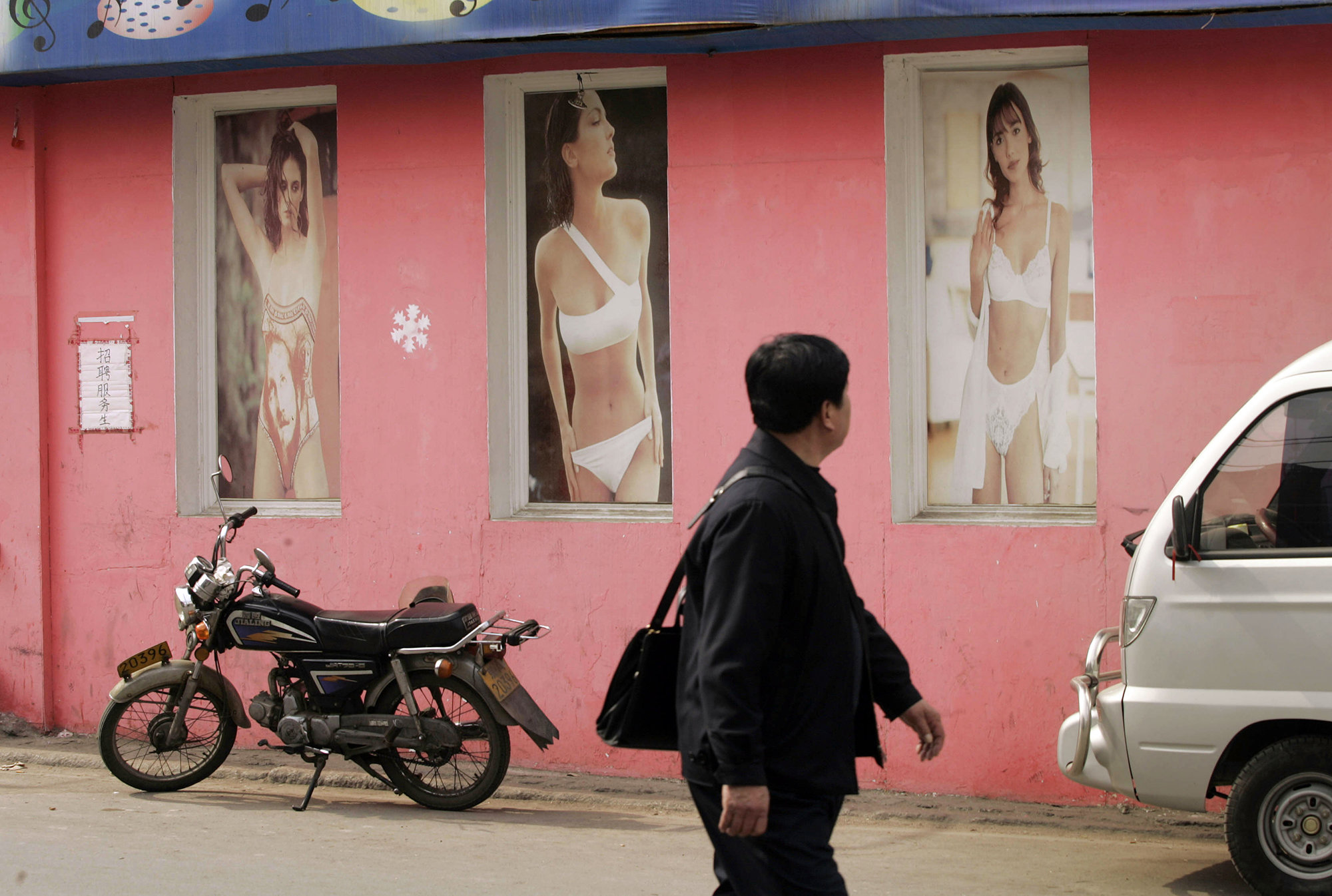 Chinese Prostitutes Photos