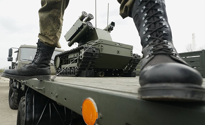 Подготовка боевой техники к участию в параде Победы в Калининграде