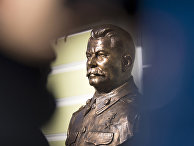 Бюст Сталина на «Аллее Правителей» ХХ века в Москве