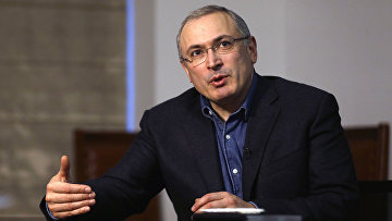 Михаил Ходорковский во время интервью в Лондоне