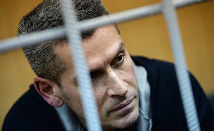 Совладелец и председатель совета директоров группы "Сумма" Зиявудин Магомедов во время рассмотрения ходатайства следствия о его аресте в Тверском районном суде Москвы. 31 марта 2018