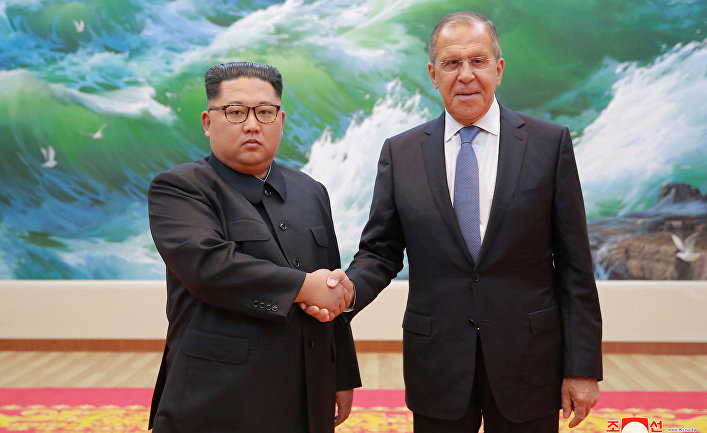 31 мая 2018. Сергей Лавров и Ким Чен Ын в Пхеньяне