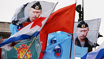 чем америка держит европу. 242541407. чем америка держит европу фото. чем америка держит европу-242541407. картинка чем америка держит европу. картинка 242541407. В англоязычном политическом жаргоне есть такое с трудом поддающееся переводу выражение — «accident prone». Обозначает оно государственного деятеля, который то ли в силу врожденной откровенности, то ли из-за непомерной длины своего языка постоянно попадает в разные нелепые ситуации.