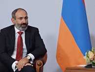 Премьер-министр Армении Никол Пашинян на встрече с президентом РФ Владимиром Путиным. 14 мая 2018 Премьер-министр Армении Никол Пашинян на встрече с президентом РФ Владимиром Путиным. 14 мая 2018