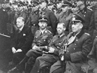 Видкун Квислинг, Генрих Гиммлер, Йозеф Тербовен и Николаус фон Фалькенхорст в 1941 году