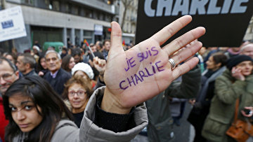 Редакция шарли эбдо что это. 243890512. Редакция шарли эбдо что это фото. Редакция шарли эбдо что это-243890512. картинка Редакция шарли эбдо что это. картинка 243890512. В Париже было совершено вооружённое нападение на редакцию газеты Charlie Hebdo («Шарли Эбдо»), в результате которого только по предварительным данным было убито 12 человек. Президент Франции Ф. Олланд на экстренном заседании правительства назвал случившееся терактом и «варварским актом против журналистов и свободы слова». Редакция шарли эбдо что это. 243890512. Редакция шарли эбдо что это фото. Редакция шарли эбдо что это-243890512. картинка Редакция шарли эбдо что это. картинка 243890512. В Париже было совершено вооружённое нападение на редакцию газеты Charlie Hebdo («Шарли Эбдо»), в результате которого только по предварительным данным было убито 12 человек. Президент Франции Ф. Олланд на экстренном заседании правительства назвал случившееся терактом и «варварским актом против журналистов и свободы слова».