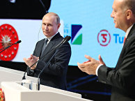 Президент России Владимир Путин и президент Турции Реджеп Тайип Эрдоган на церемонии завершения строительства морского участка газопровода "Турецкий поток". 19 ноября 2018 Президент России Владимир Путин и президент Турции Реджеп Тайип Эрдоган на церемонии завершения строительства морского участка газопровода "Турецкий поток". 19 ноября 2018