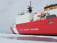 Корабль береговой охраны США в Чукотском море Корабль береговой охраны США в Чукотском море