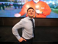 Кандидат в президенты Украины актер Владимир Зеленский в своем избирательном штабе в Киеве Кандидат в президенты Украины актер Владимир Зеленский в своем избирательном штабе в Киеве