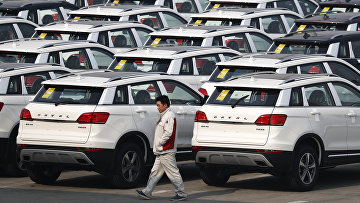 Автомобили, произведенные на заводе Great Wall Motors в Баодине, Китай