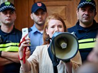 Акция в Тбилиси против назначения премьер-министром Г. Гахарии Акция в Тбилиси против назначения премьер-министром Г. Гахарии