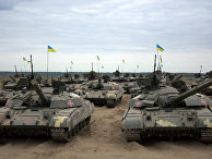 Танки Т-64БМ на Гончаровском полигоне, Украина