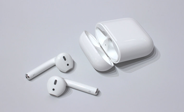 Apple AirPods